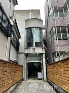 新着！テナント物件　川越市新富町　貸店舗　バー居抜き